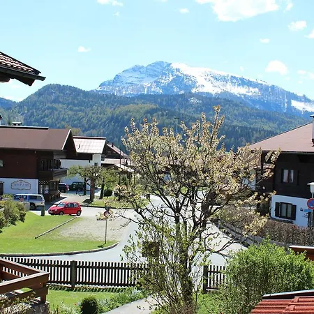 Breitenlohner Guest house Reit im Winkl