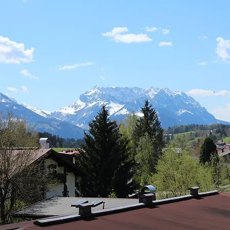 Breitenlohner Guest house Reit im Winkl