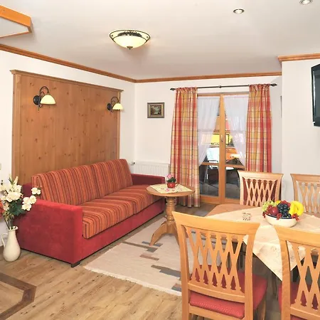 Breitenlohner Guest house Reit im Winkl